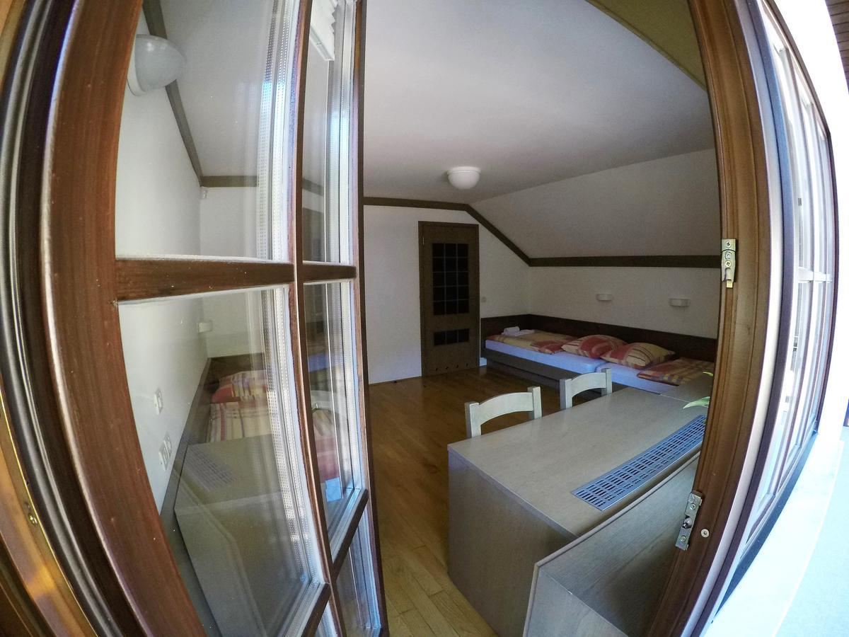 Karami Mountainhouse Bed and Breakfast Tržič Buitenkant foto
